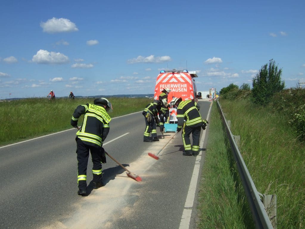 Einsatzfahrzeuge:
ELW1, GW-T
Einsatzzeitraum:
28.05.2020 – 15:46-17:05 Uhr