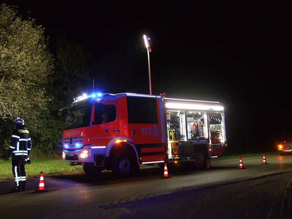 Einsatzfahrzeuge:
ELW1, HLF20, HLF10, GW-T
Einsatzzeitraum:
22.09.2020 – 20:43- 22:50 Uhr