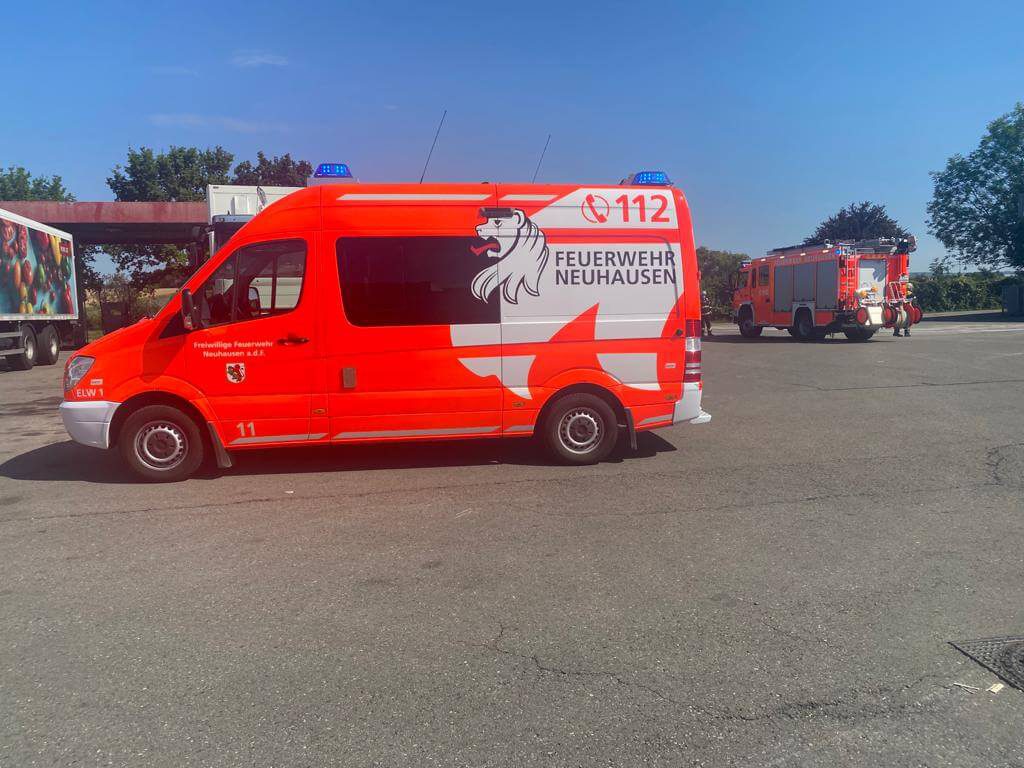 Einsatzfahrzeuge:
ELW1, HLF20, HLF10
30.07.2021 –10:26-11:00 Uhr