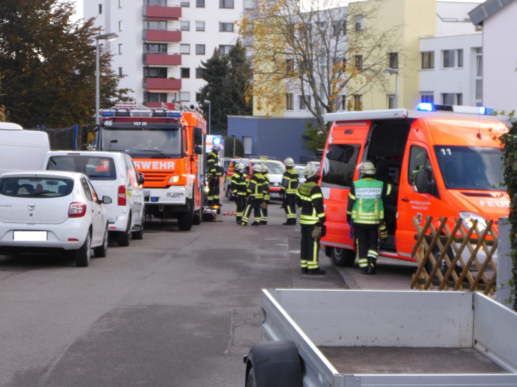 Einsatzfahrzeuge:
ELW1, HLF20, HLF10
Einsatzzeitraum:
26.10.2021 –11:58-12:49 Uhr